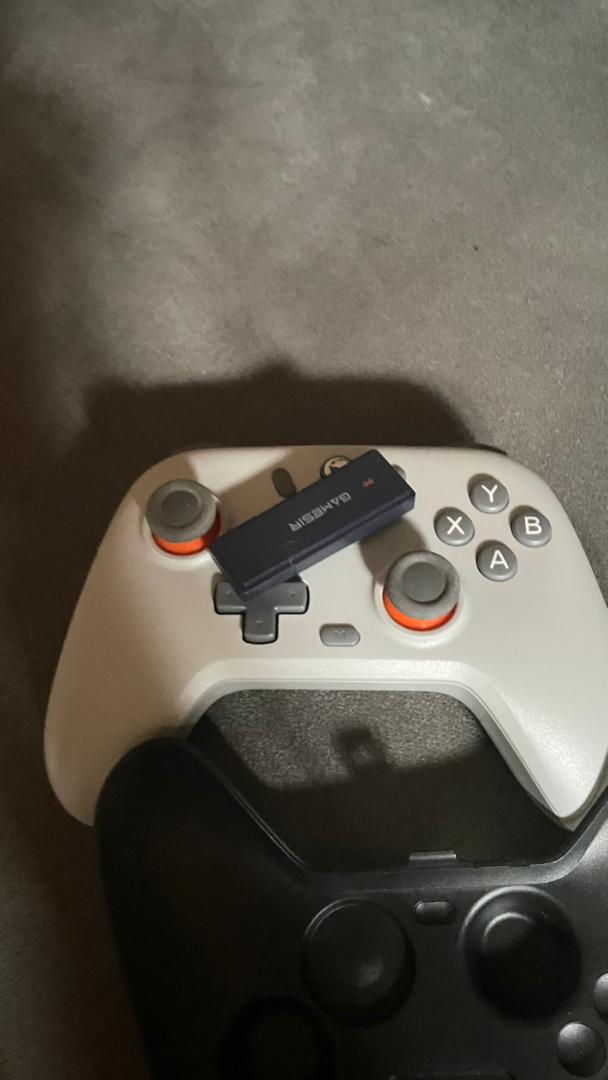 GAMESIR PAD