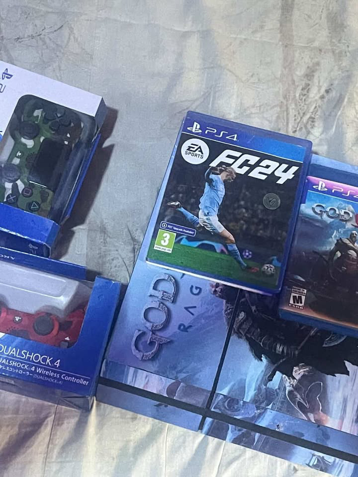 PS4